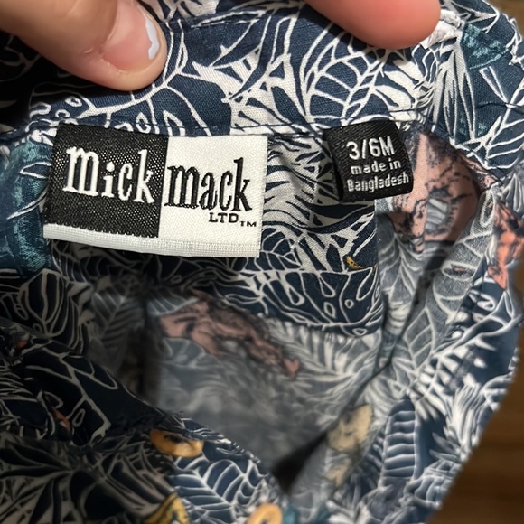 Dino collared button up onesie 🦕 NWOT - Picture 3 of 3